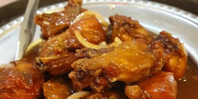 6 Resep Ayam Mentega, Makanan Enak dengan Saus Krim yang Gurih