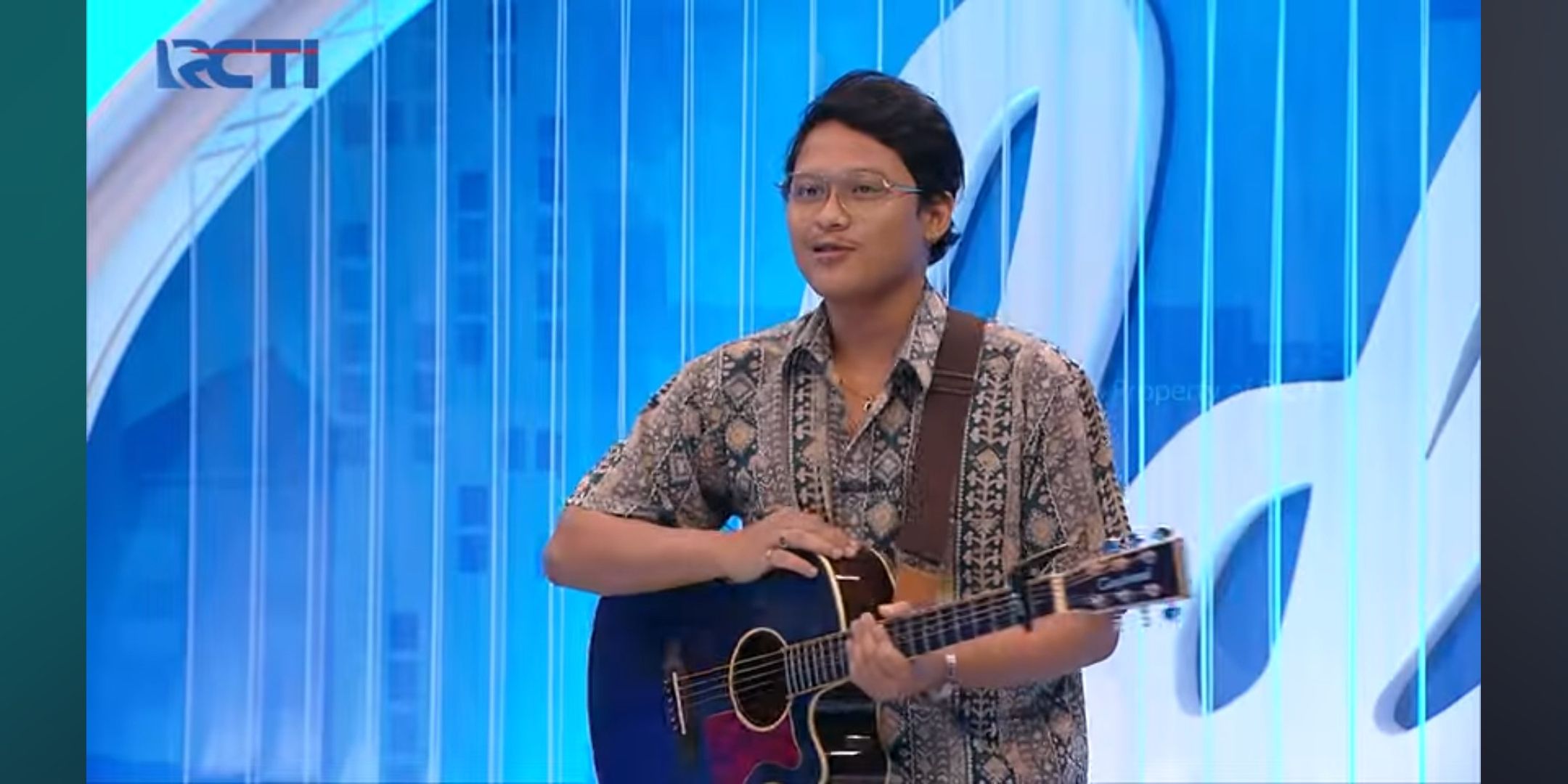 Sang Ibu Penyanyi Keroncong, Peserta Indonesia Idol Ini Miliki Suara Emas Bikin Para Juri Melongo