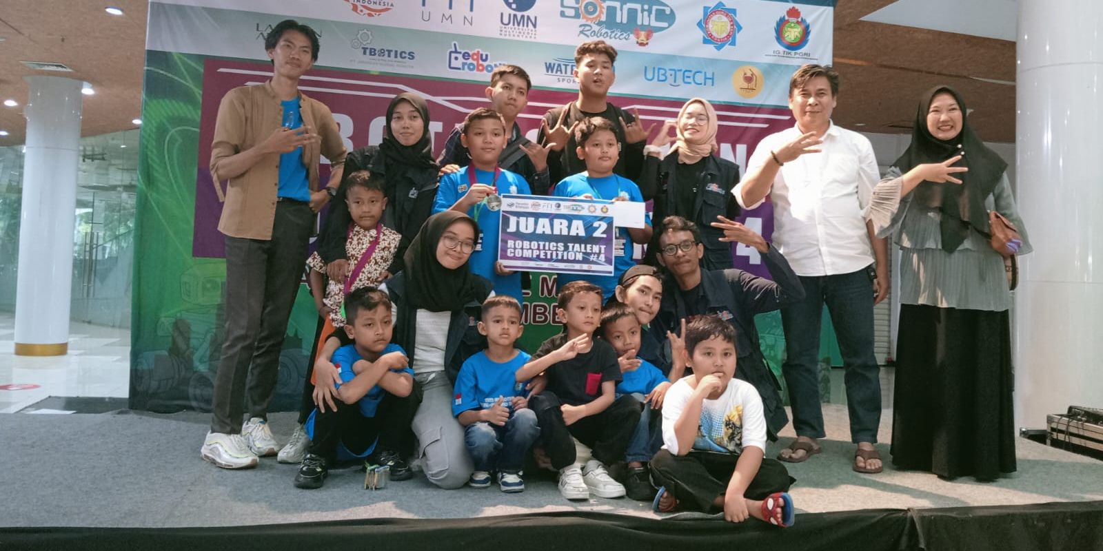 Bangga! Siswa Madrasah Asal Bogor Ini Juara II Kompetisi Robotik Nasional