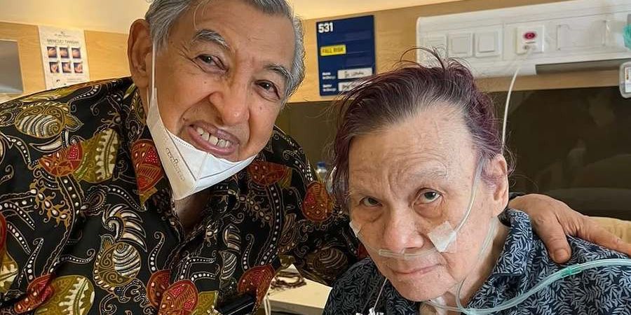 Potret Ayah Baim Wong Rawat Inap di RS, Dapat Banyak Dukungan Untuk Sembuh & Dijenguk Banyak Rekan Artis Ternama