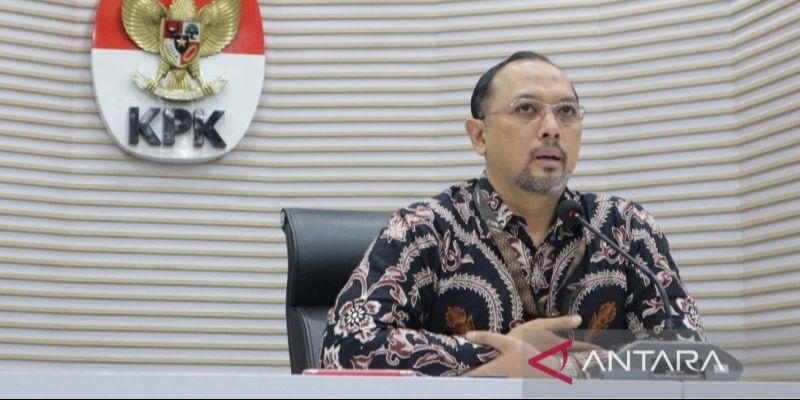 Usut Dugaan Korupsi Dana Operasional DInas Kepala Daerah, KPK Panggil Pj Gubernur Papua Ridwan Rumasukun