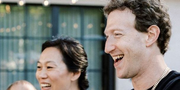 Perusahaan Mark Zuckerberg Sumbang Rp 15 M untuk Pelantikan Donald Trump