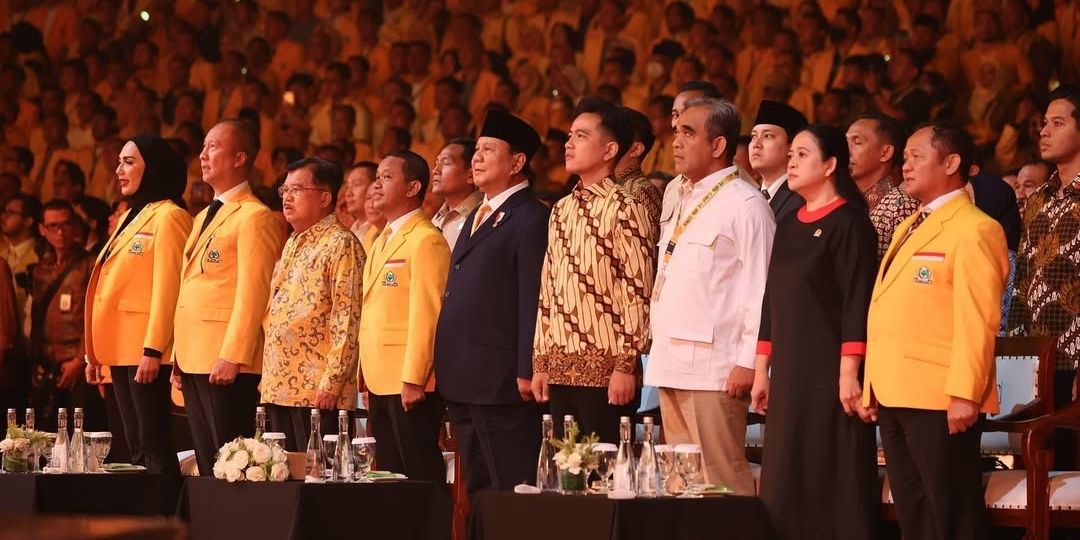 VIDEO: Wajah Gibran Memerah Tertawa Dengar Prabowo 'Roasting' Bahlil, Singgung Peran Jokowi