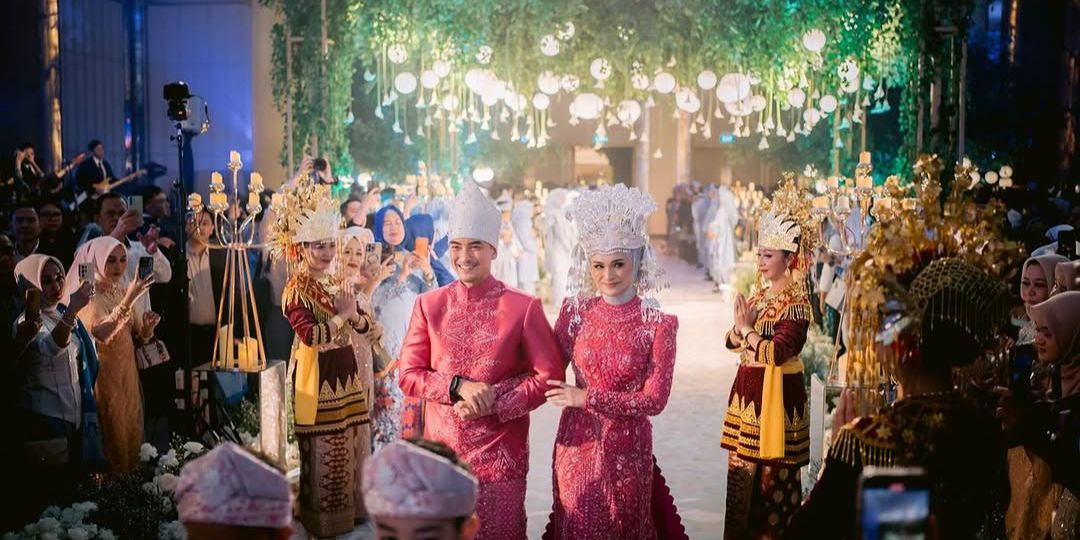 Penampilan 4 Bridesmaid Putri Zulhas Pakai Outfit Serba Biru, dari Desy Ratnasari hingga Nagita Slavina