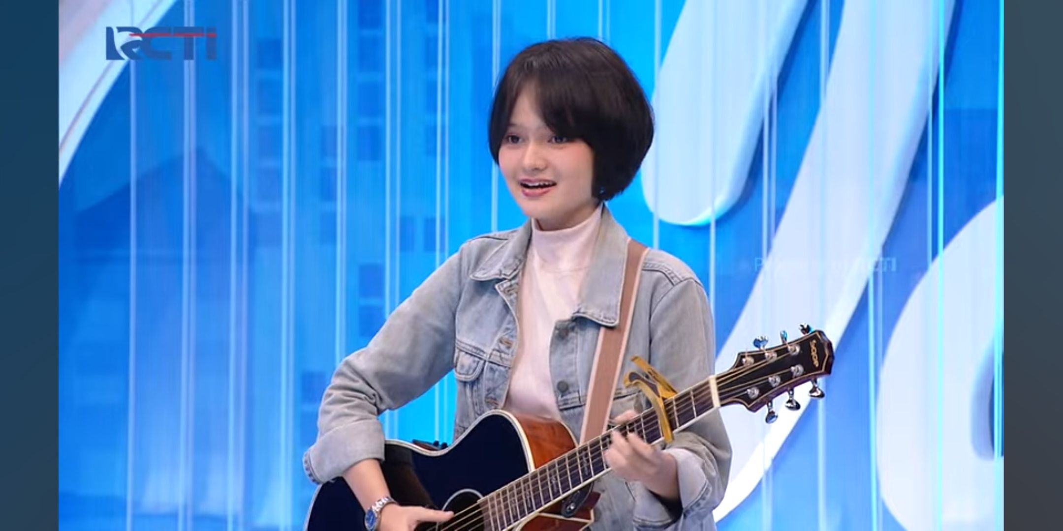 Cantik dan Putih, Peserta Indonesian Idol Ini Bikin Para Juri Melongo saat Nyanyi Bawakan Lagu Ciptaan Sendiri