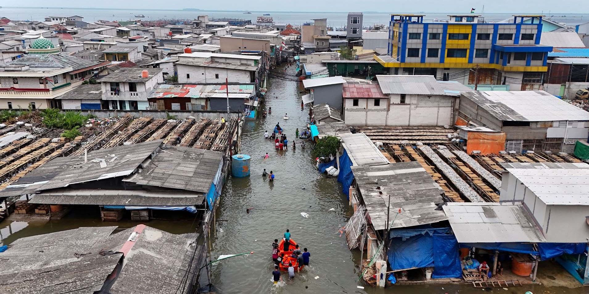 FOTO: Pantauan Udara Banjir Rob Kepung Wilayah Pesisir Jakarta