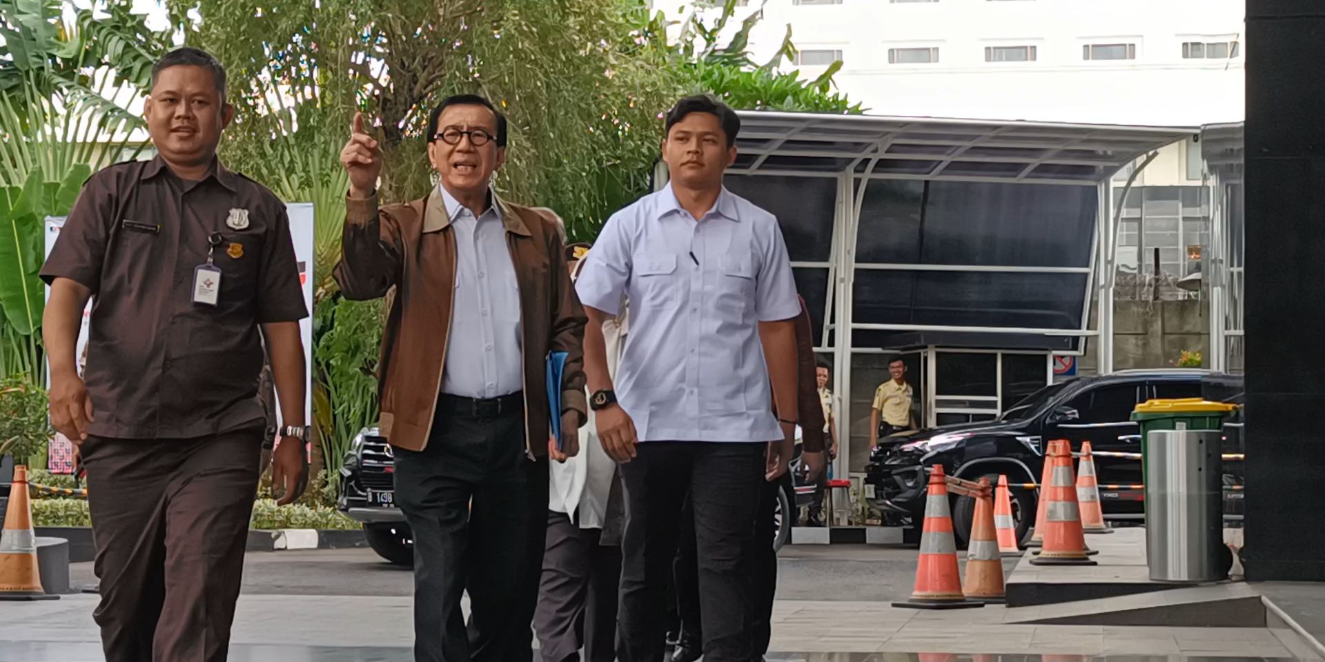 KPK Masih Kejar Hilangnya Harun Masiku, Giliran Elite PDIP Yasona Laoly Diperiksa