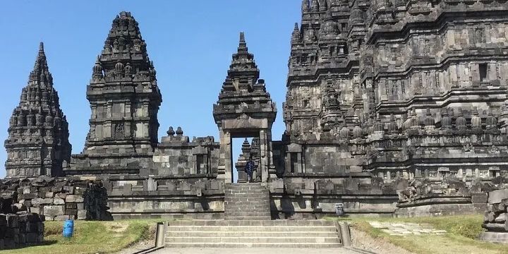 Sejarah Candi Prambanan: Simbol Kejayaan Mataram Kuno