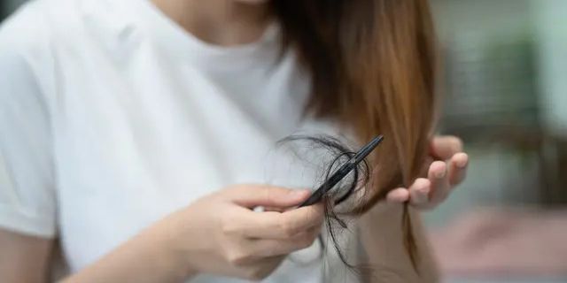 8 Kebiasaan Makan yang Buruk dan Bisa Menyebabkan Rambut Rontok