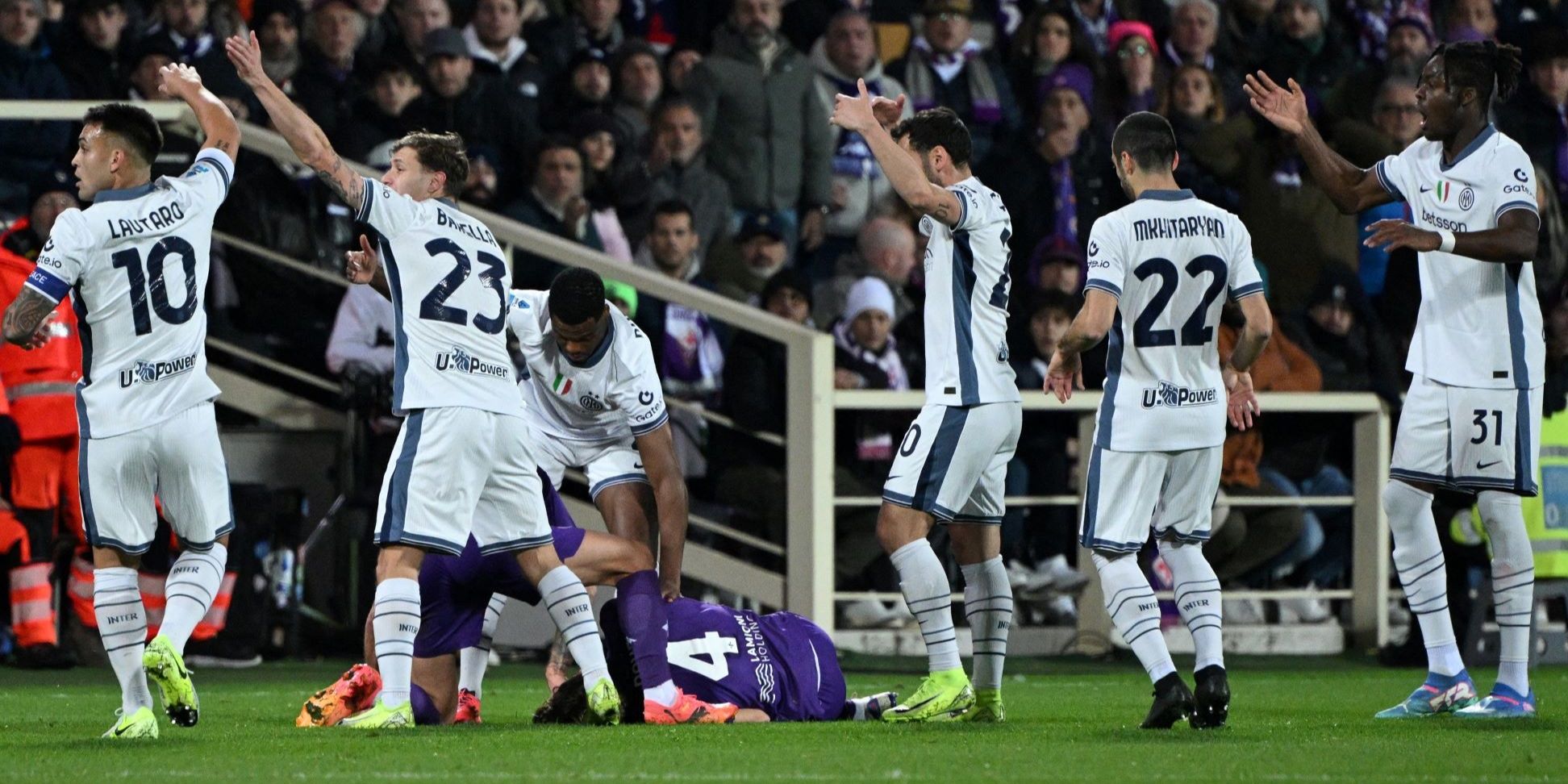 FOTO: Momen Edoardo Bove Jatuh Pinsan di Laga Fiorentina vs Inter Milan, Begini Kondisi Terbarunya