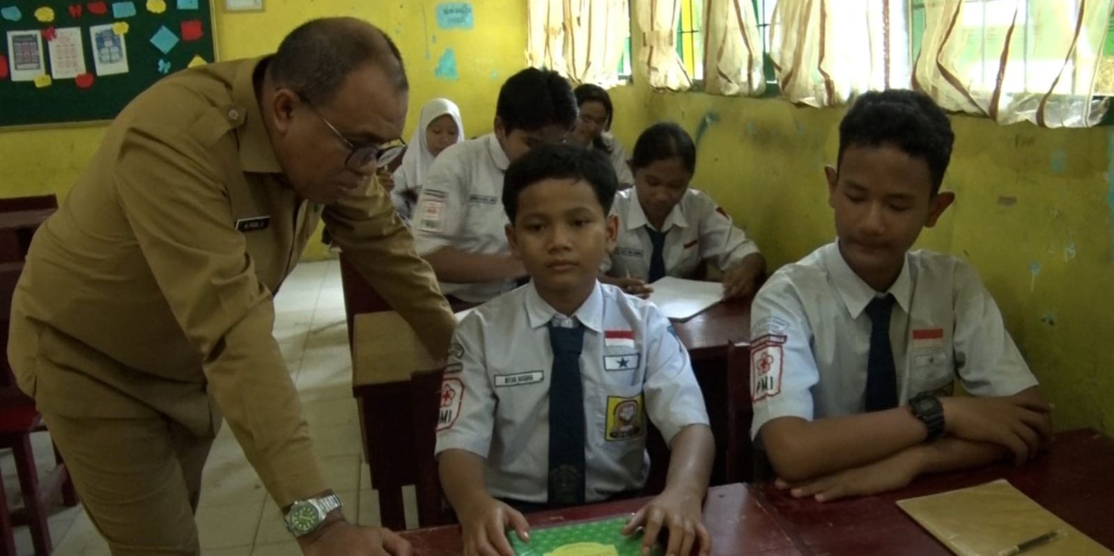 Transformasi Pendidikan, Pemkab Langkat Mulai Implementasi Teknologi Smartboard