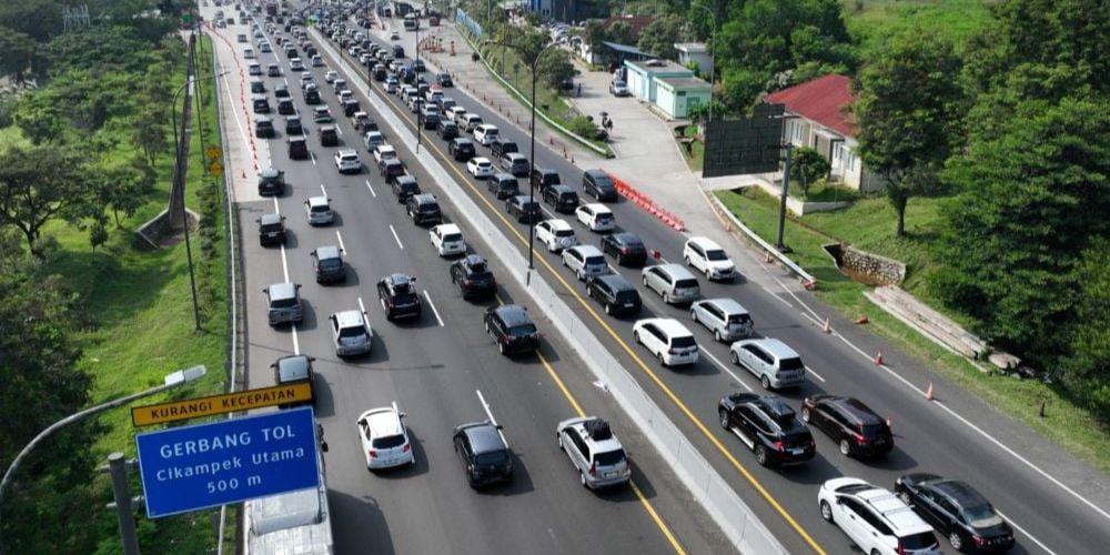 Pemberlakukan Contraflow di Tol Cikampek KM 50-65 Dihentikan, Ini Alasannya