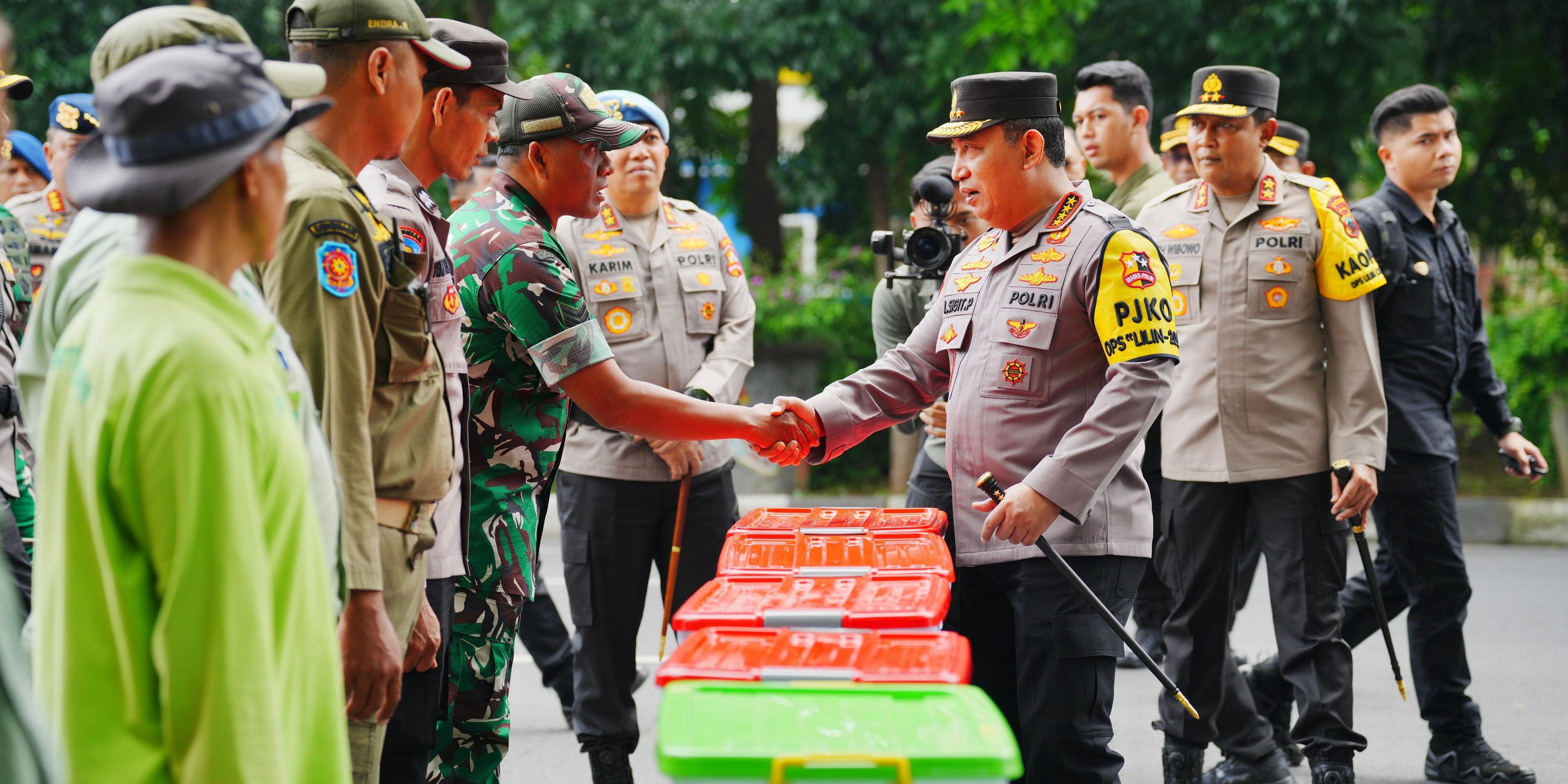 Libur Natal-Tahun Baru, Kapolri Tinjau Taman Safari Solo, Cek Kesiapan dan Pengamanan