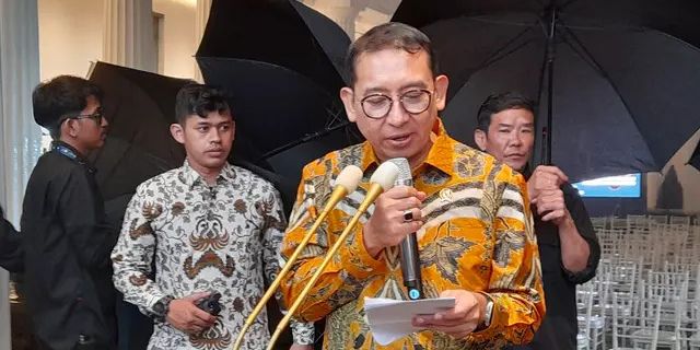 Fadli Zon soal Pembatalan Pameran Yos Suprapto: Temanya Ketahanan Pangan, Kok Ada Lukisan Nginjek Orang