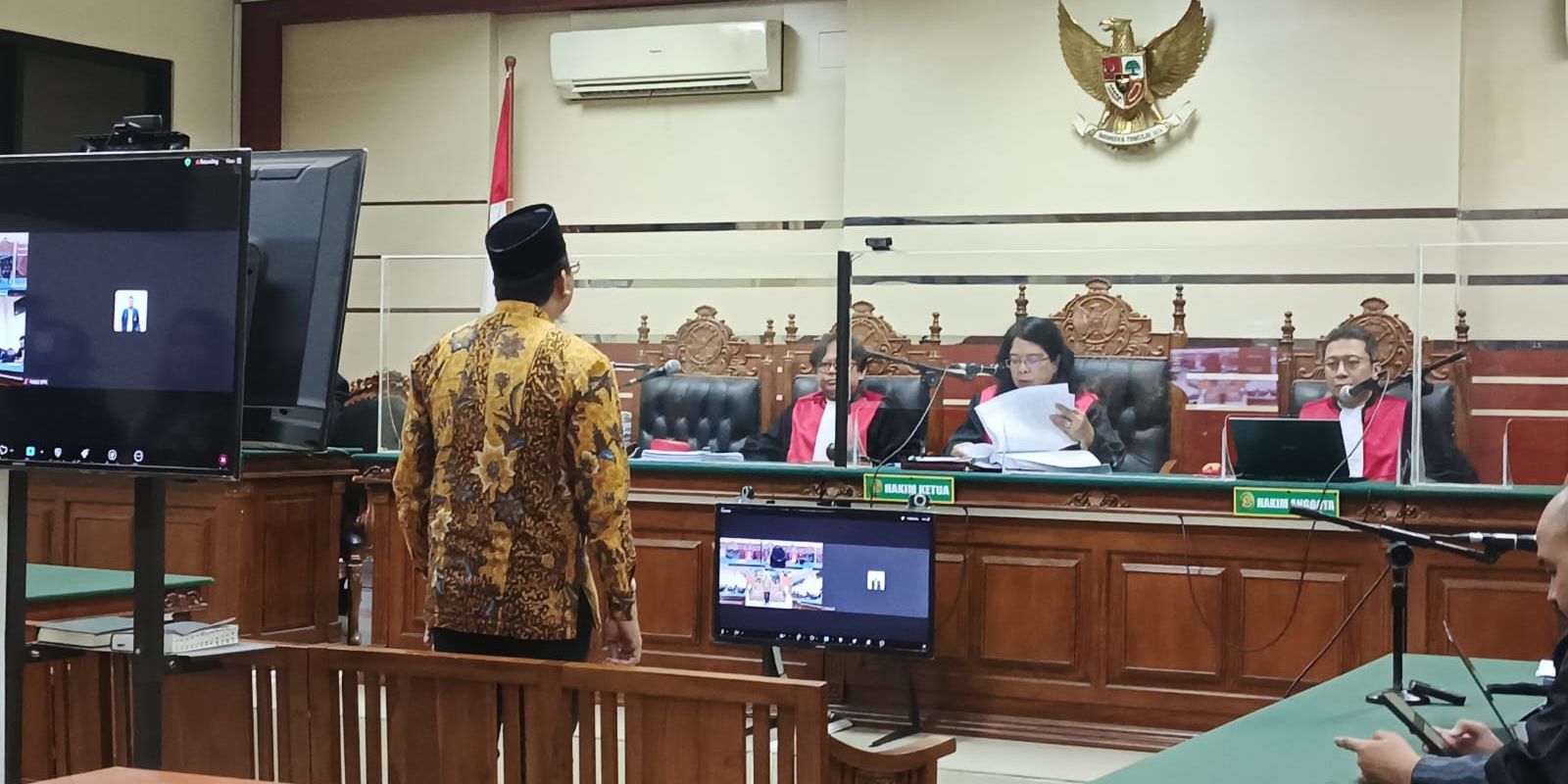 Terbukti Korupsi Dana Insentif Pegawai BPPD, Eks Bupati Sidoarjo Divonis 4 Tahun 6 Bulan Penjara