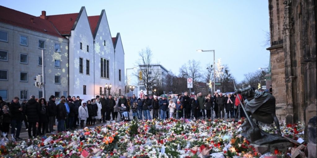 Car Crashes into Christmas Market Crowd in Germany, Killing Five People