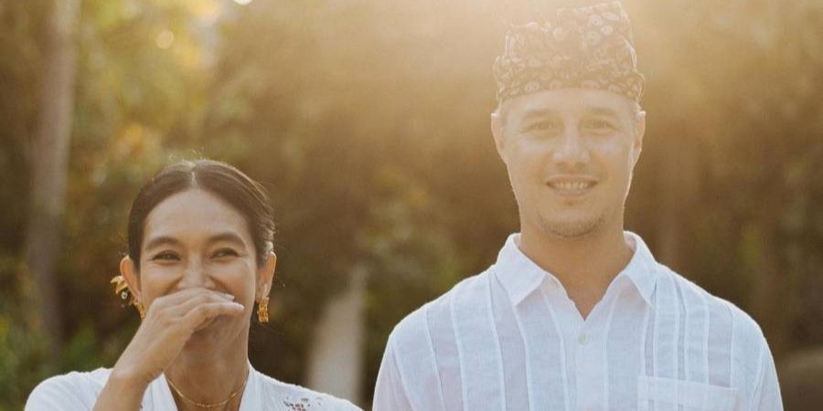 Potret Harmonis Happy Salma & Tjok Gus yang Keturunan Bangsawan, Sempat Alami Culture Shock saat Menikah