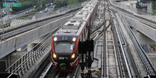 Sambut Malam Tahun Baru, KAI Perpanjang Waktu Layanan LRT