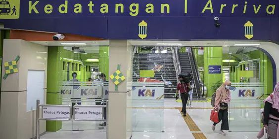 2.646.460 Tiket Kereta Api Jarak Jauh Terjual Selama Periode Libur Natal dan Tahun Baru