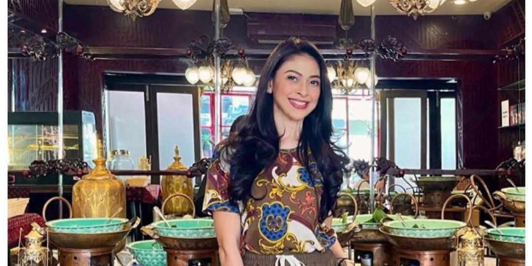 Sosok Putri Indonesia Pertama Cantik & Awet Muda, Jalan Sama Anak Sampai Dikira Pacarnya