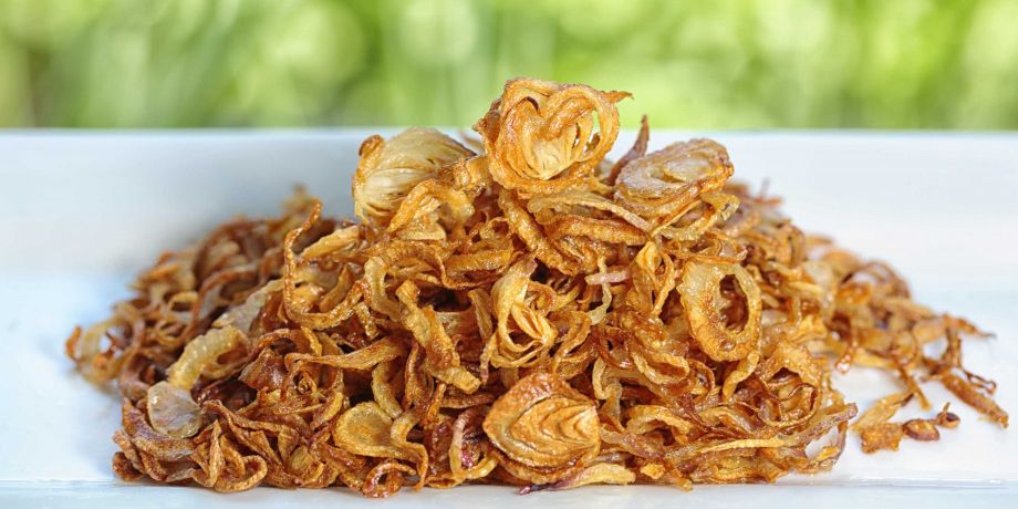 Cara Membuat Bawang Merah Goreng yang Paling Renyah dan Aromatik