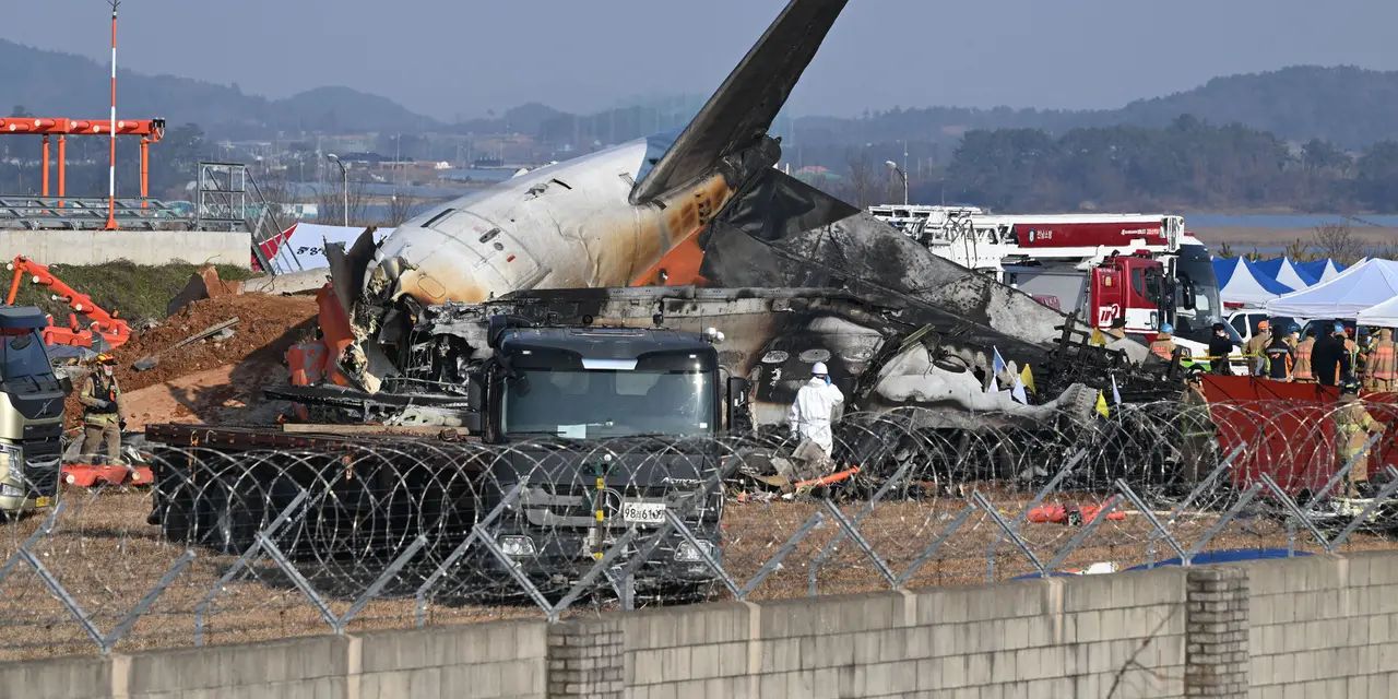 NTSB Team Explains the Concrete Wall on the Runway of South Korea's ...