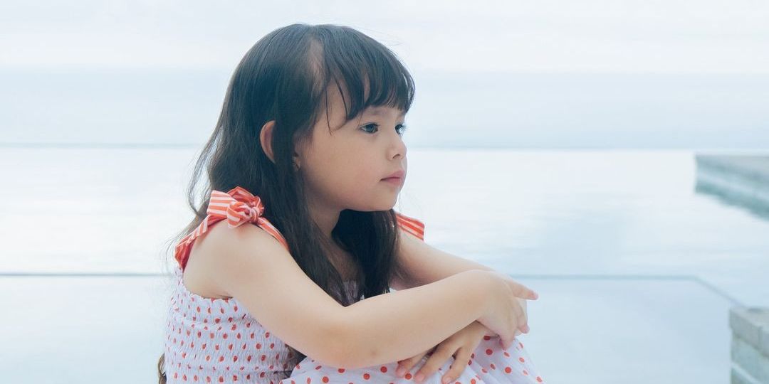 Potret Lucu Menggemaskan Chloe Anak Asmirandah yang Jago Pose Ala Model Padahal Umurnya Baru 4 Tahun