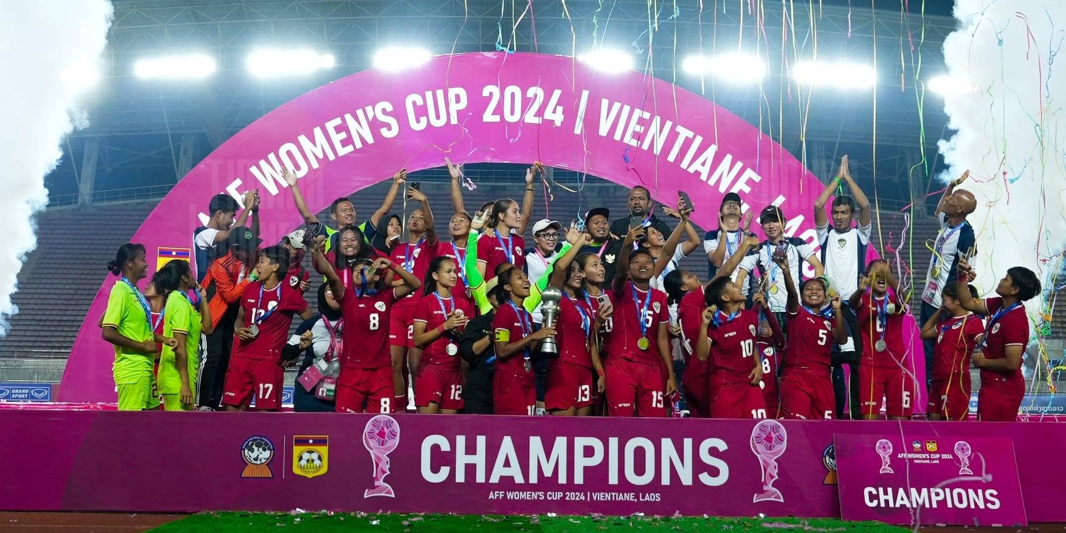 FOTO: Momen Haru Timnas Putri Indonesia Juara Piala AFF 2024 usai Gilas Kamboja 3-1