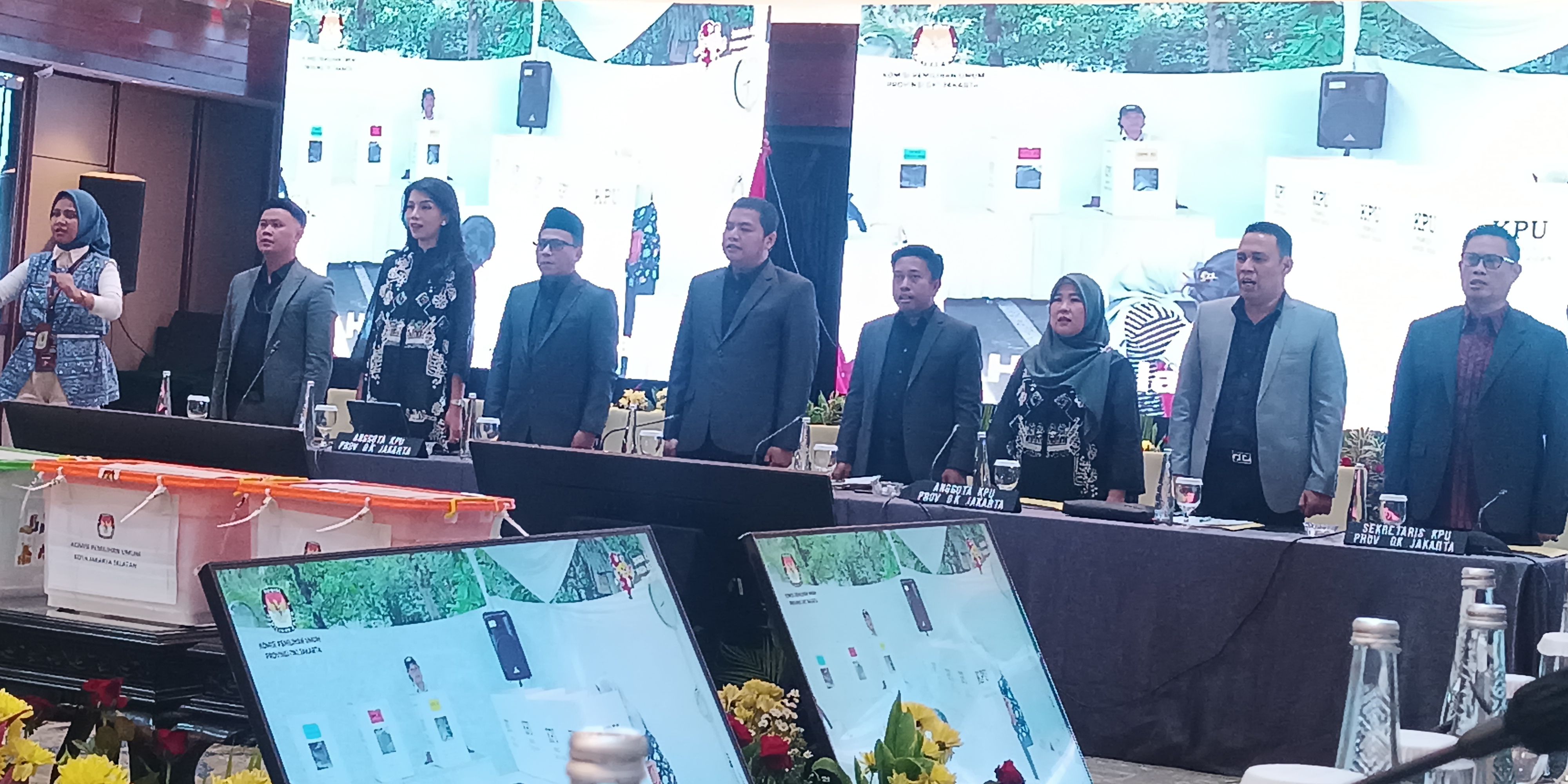 Rekapitulasi Pilkada Jakarta Tingkat Provinsi Dibuka, KPU Kepulauan Seribu Lapor Saksi RIDO Ogah Tanda Tangan karena Masalah Lokasi