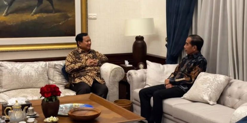 VIDEO: Momen Langka Jokowi Datangi Kertanegara Temui Prabowo, Makan Bareng Ngaku Kangen