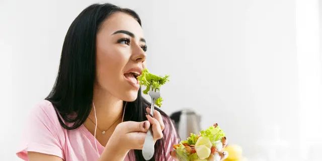 Ampuh Turunkan Kolesterol & Darah Tinggi, Minum 2 Gelas Jus Buah ini Stroke & Serangan Jantung Minggat