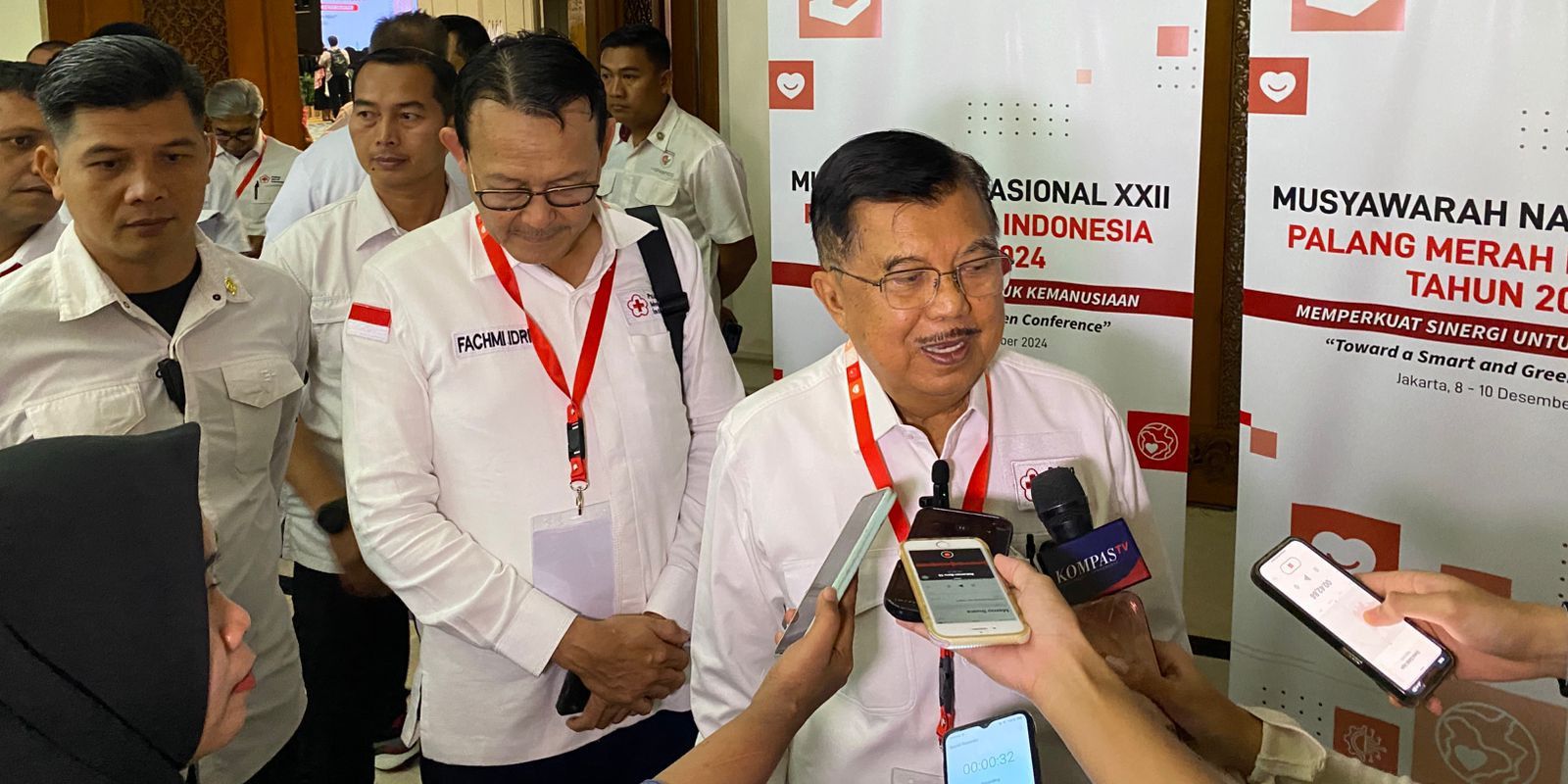 Respons Keras Jusuf Kalla Terkait Pencalonan Agung Laksono Jadi Caketum PMI: Ilegal dan Pengkhianatan