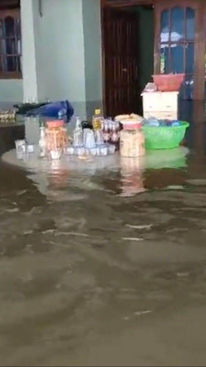 Segala Persiapan Sudah Siap, Pernikahan Ini Berujung Gagal karena Diterjang Banjir