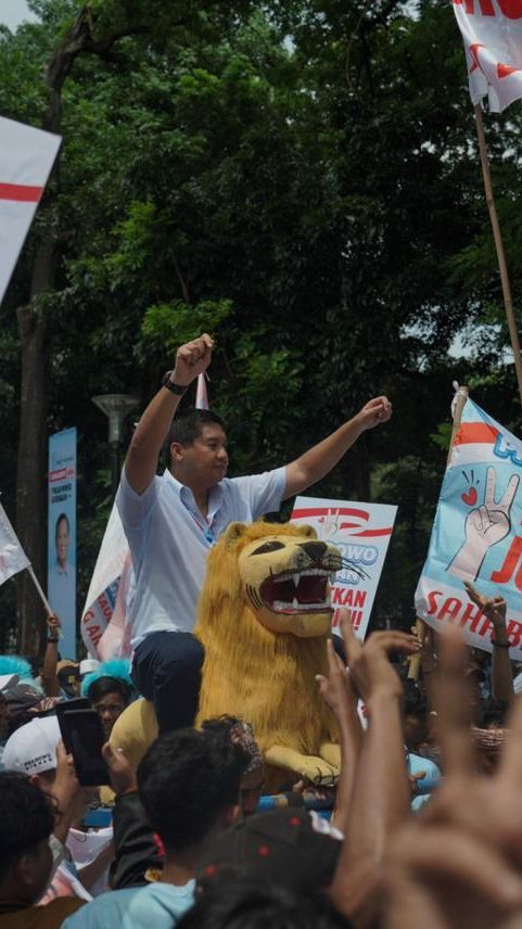 Eks Politikus PDIP Ini Gabung Gerindra, Bawa Ribuan Massa saat Kampanye Akbar Prabowo-Gibran