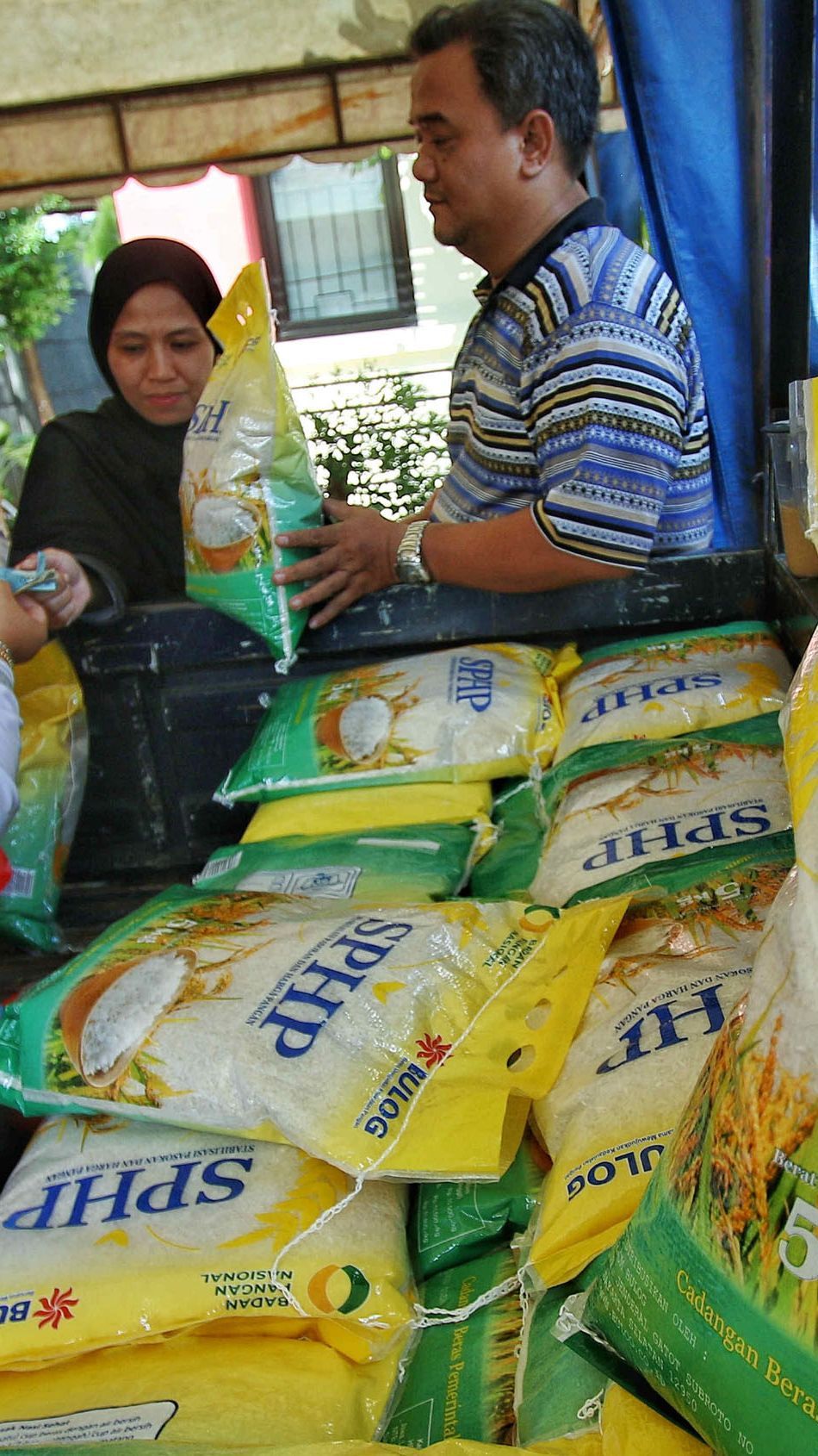 Pengusaha Ritel: Harga Beras, Gula dan Minyak Goreng Sudah Mahal dari Produsen