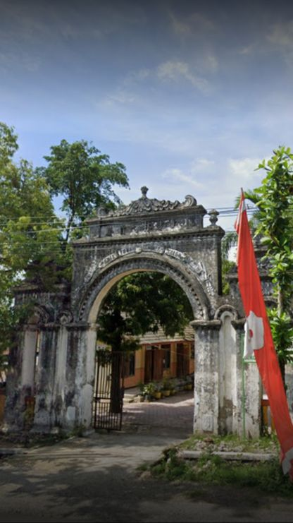 Dulu Gapura Makam Kini Jadi Gerbang Sekolah, Potret SD di Tuban Ini Curi Perhatian