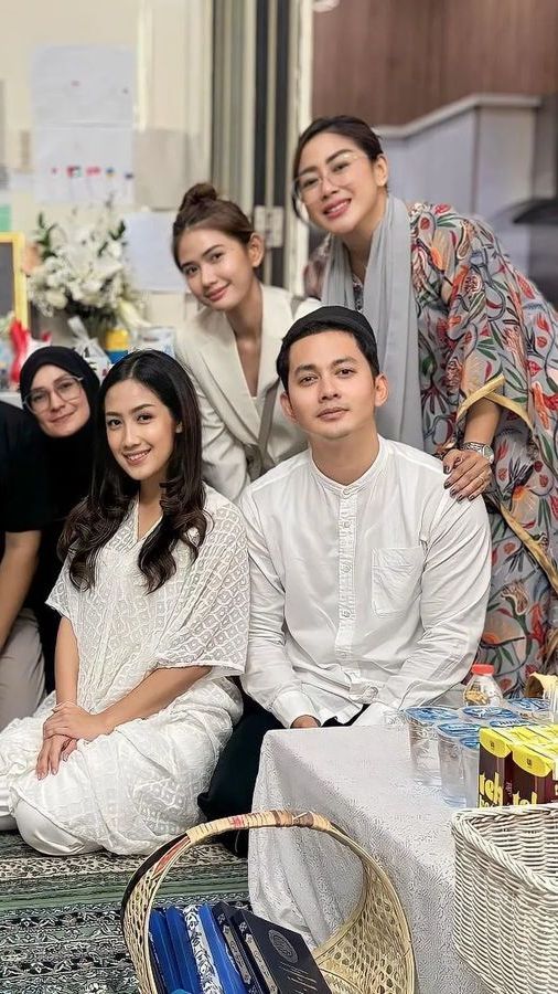 Tamara Tyasmara Dihujat Karena Tersenyum & Berdandan Usai Anak Meninggal, Kiki Farrel Beri Klarifikasi