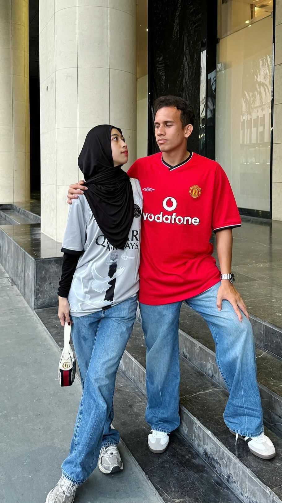 So Sweet! Foto-foto Terbaru Kebersamaan Egy Maulana Vikri dan Adiba Khanza, Kompak Kenakan Jersey Bola