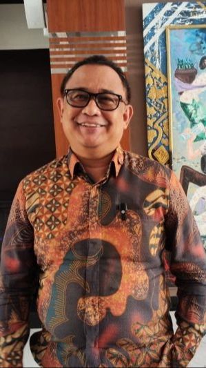 Ari Dwipayana Respons Permintaan Mahasiswa UGM ‘Pulang’ ke Jalan Demokrasi