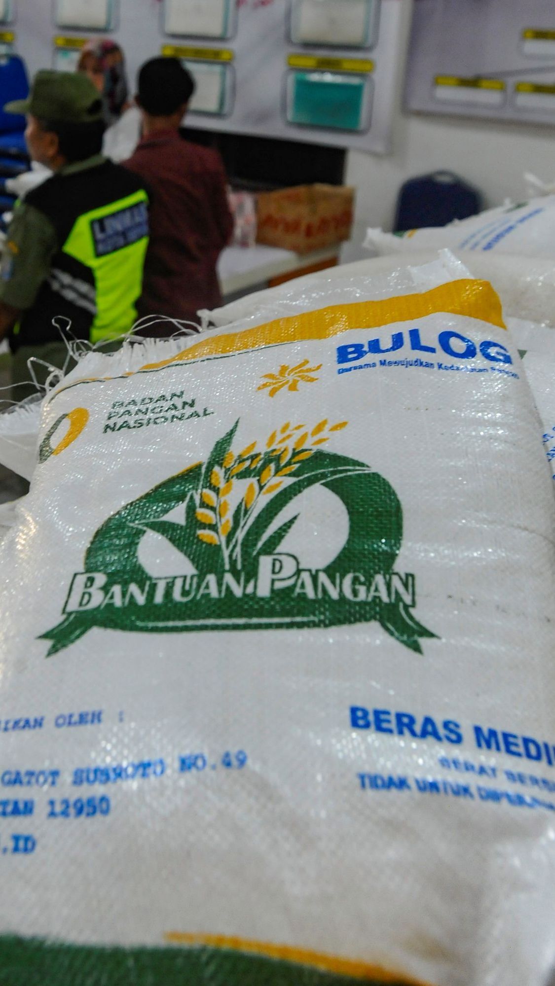 Benarkah Penyaluran Bansos Pangan Buat Stok Beras Langka? Dirut Bulog Beri Penjelasan Begini