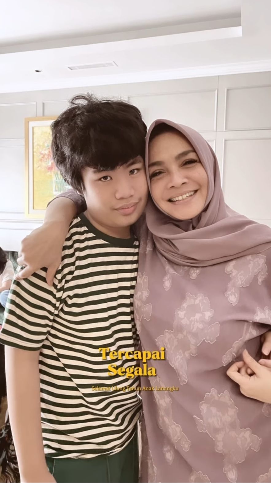 8 Foto Gavrel Anak Angkat Rieta Amalia Ulang Tahun Yang ke-16