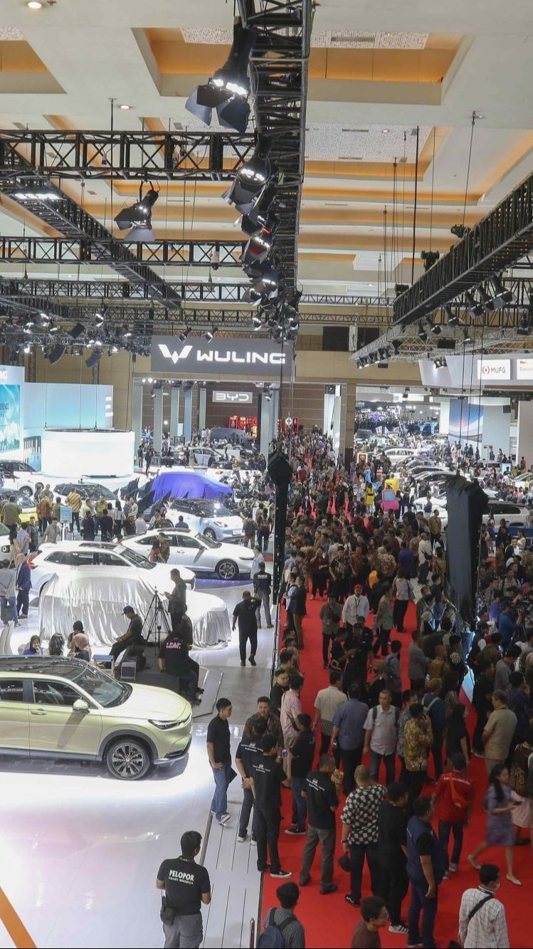 FOTO: Deretan Kendaraan Baru Mejeng di Pameran Otomotif Bergengsi IIMS 2024 di JIExpo Kemayoran