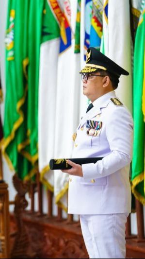 Adhy Karyono Resmi jadi Pj Gubernur Jatim Gantikan Khofifah