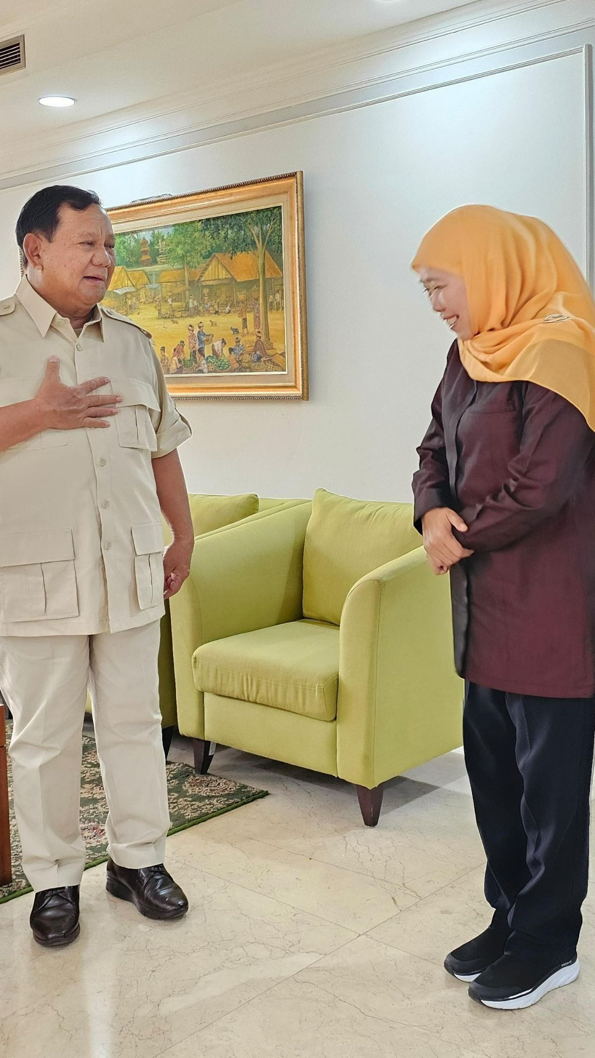 Khofifah Minta Prabowo Tidak Melupakan Masyarakat Jatim yang Mayoritas Memilih Paslon 02