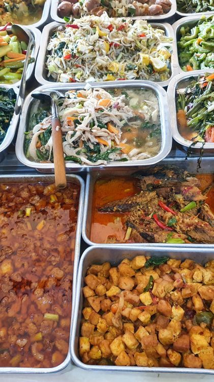 Jangan Kaget Makan di Warteg Porsi Nasi Jadi Sedikit dan Tak Lagi Pulen, Pedagang: Porsi Dikurangi Daripada Naikkan Harga