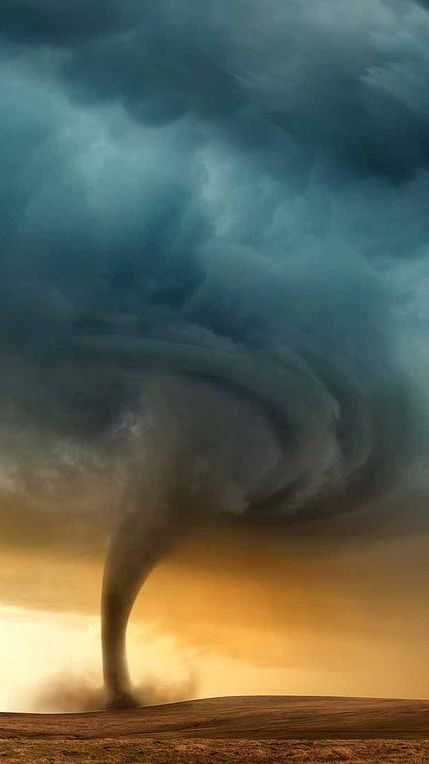 Perbedaan Puting Beliung dan Tornado beserta Proses Terjadinya