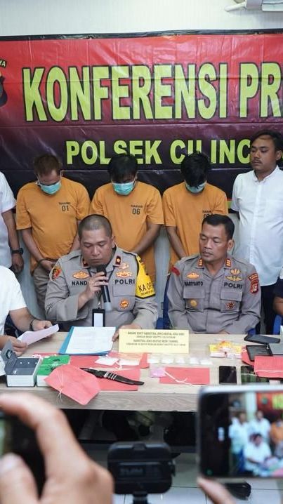 Sembunyikan Sabu di Brankas Bersampul Kamus Inggris, 3 Pengedar Ditangkap Polisi