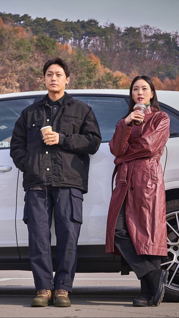 Exhuma, Film Horor yang Dibintangi Lee Do Hyun dan Kim Go Eun, Tembus Rekor Presale