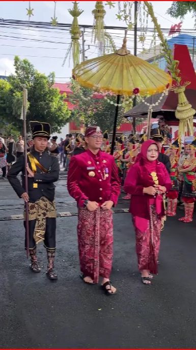 Serunya Peringatan Hari Jadi Kabupaten Banyumas, Empat Pusaka Kebesaran Dikirab Sekaligus