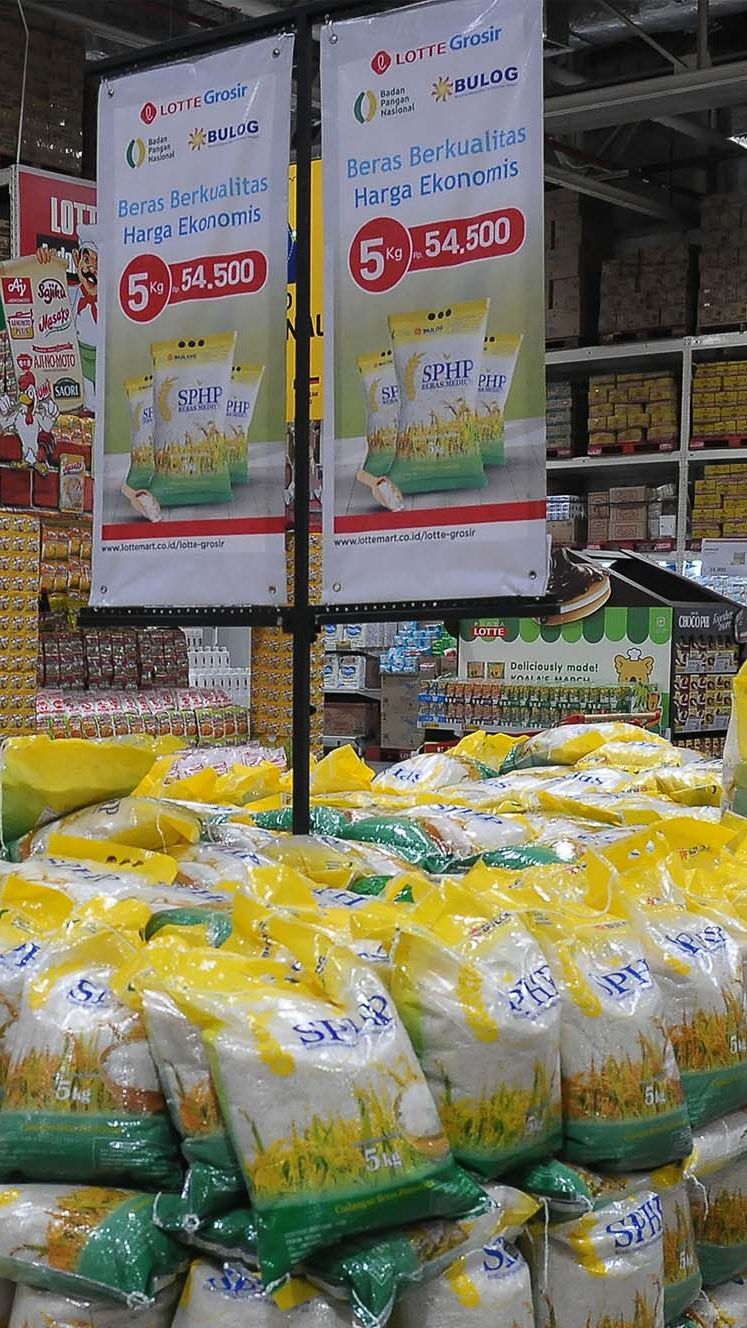 Dirut Bulog Sebut Harga Beras di Karawang Turun Rp1.500 per Kg